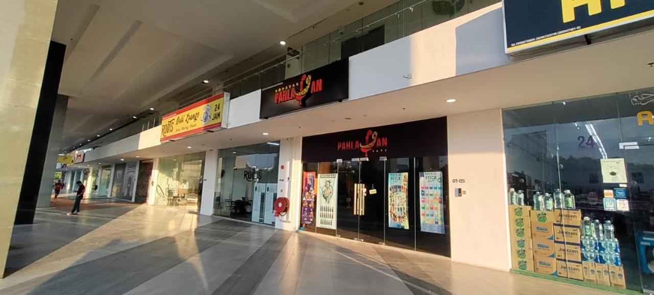 Santai Homestay Cyberjaya Exterior foto